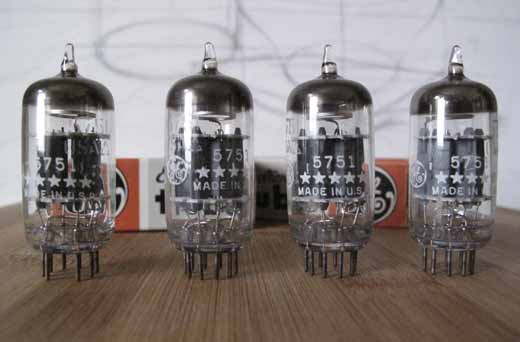 12AX7, ECC83, 5751, CV4004 (NOS) 12AX7, ECC83, 5751, CV4004 (NOS)