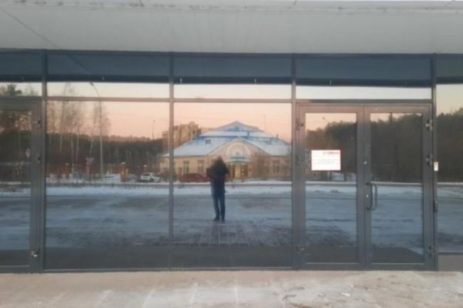 Тонирование окон, дверей в доме, коттедже Тонирование окон, дверей в доме, коттедже