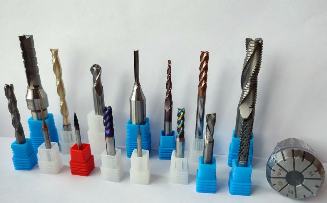 Фрезы и граверы CNC Фрезы и граверы CNC