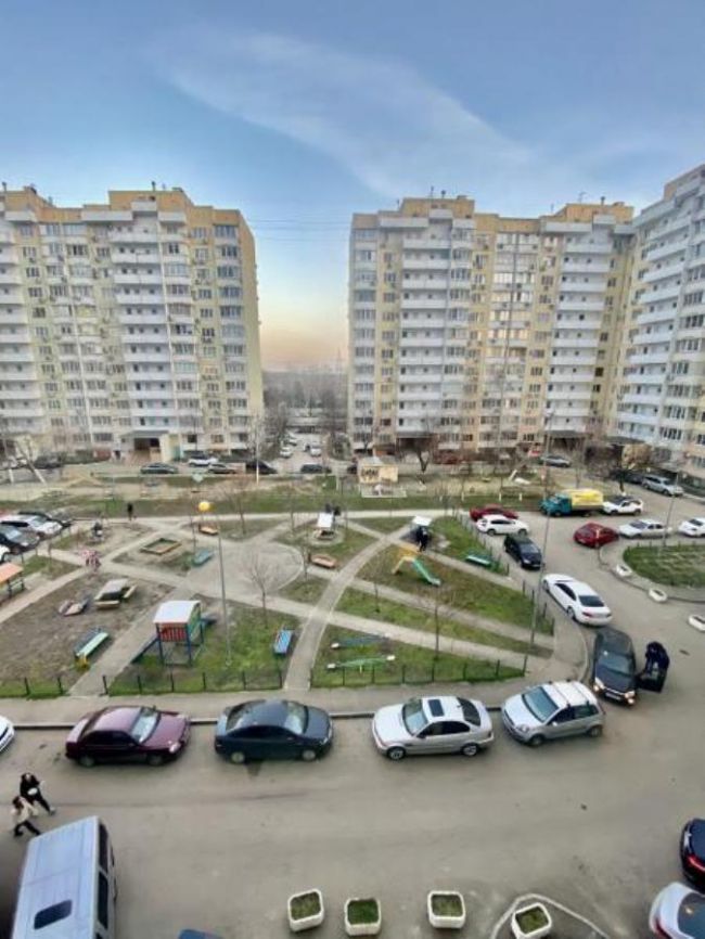 Продам уютную и просторную 3к. квартиру Краснодар Продам уютную и просторную 3к. квартиру Краснодар